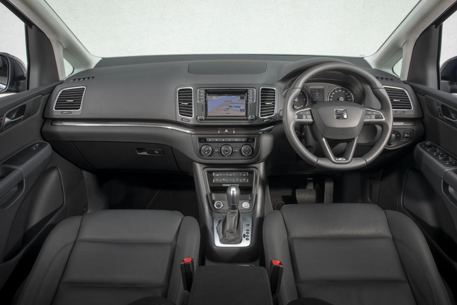 Торпедо Seat Alhambra Xcellence (7N) 2018 года  (UK) (фото 14 из 40)